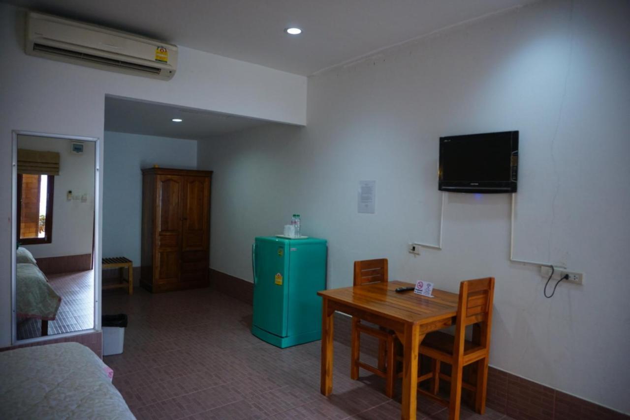 Gpm Resort Pattaya Джомтьен Экстерьер фото