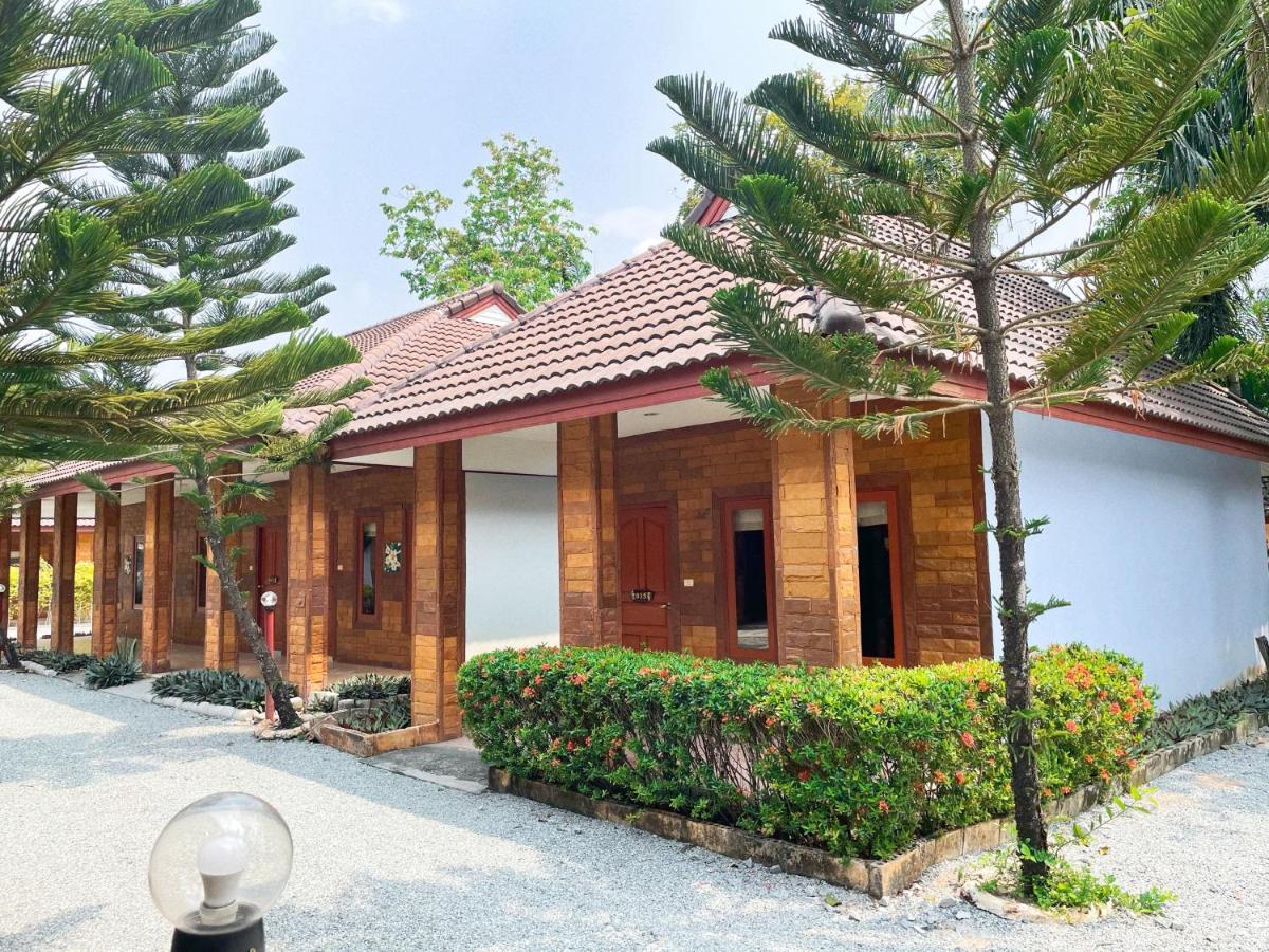 Gpm Resort Pattaya Джомтьен Экстерьер фото
